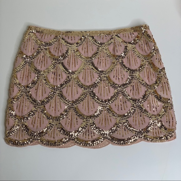 SOLD Blush & Gold sequins mini skirt - Picture 1 of 3